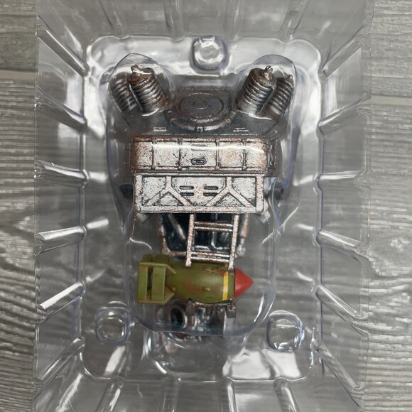 Bethesda Fallout 76 Loot Crate Lot Build a Figure Torso Pins Bottle Opener NEW - Picture 11 of 12